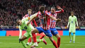 تشكيلة برشلونة الرسمية لمواجهة أتلتيكو مدريد في قمة الليغا اليوم